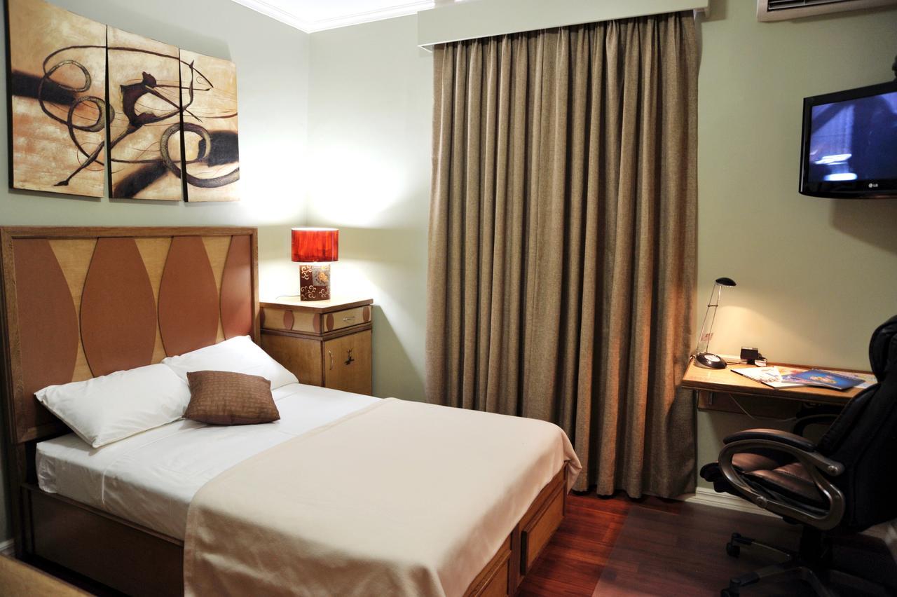 Culture Crossroads Inn Port of Spain 外观 照片